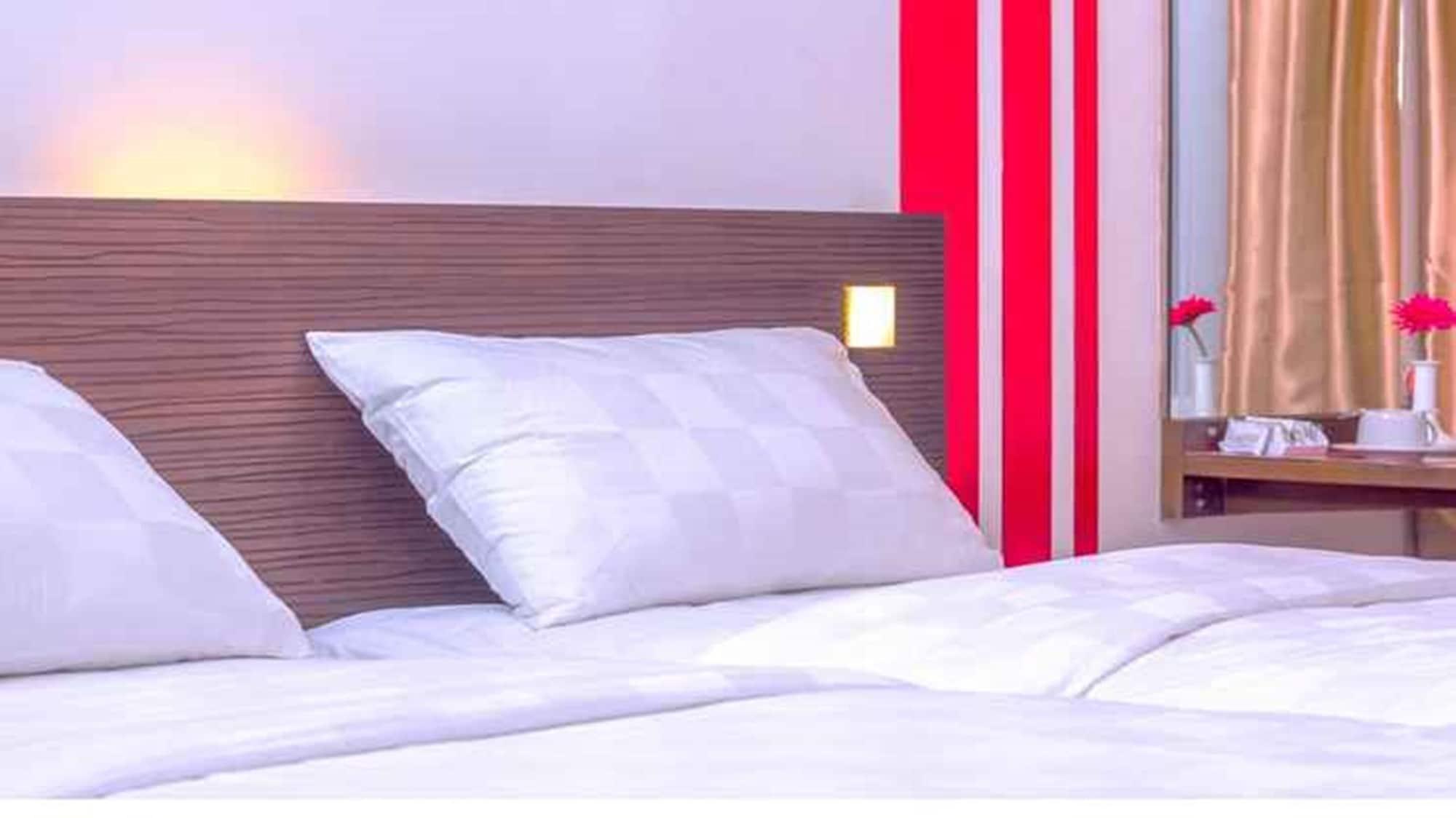 Redstar Hotel ג'קרטה מראה חיצוני תמונה