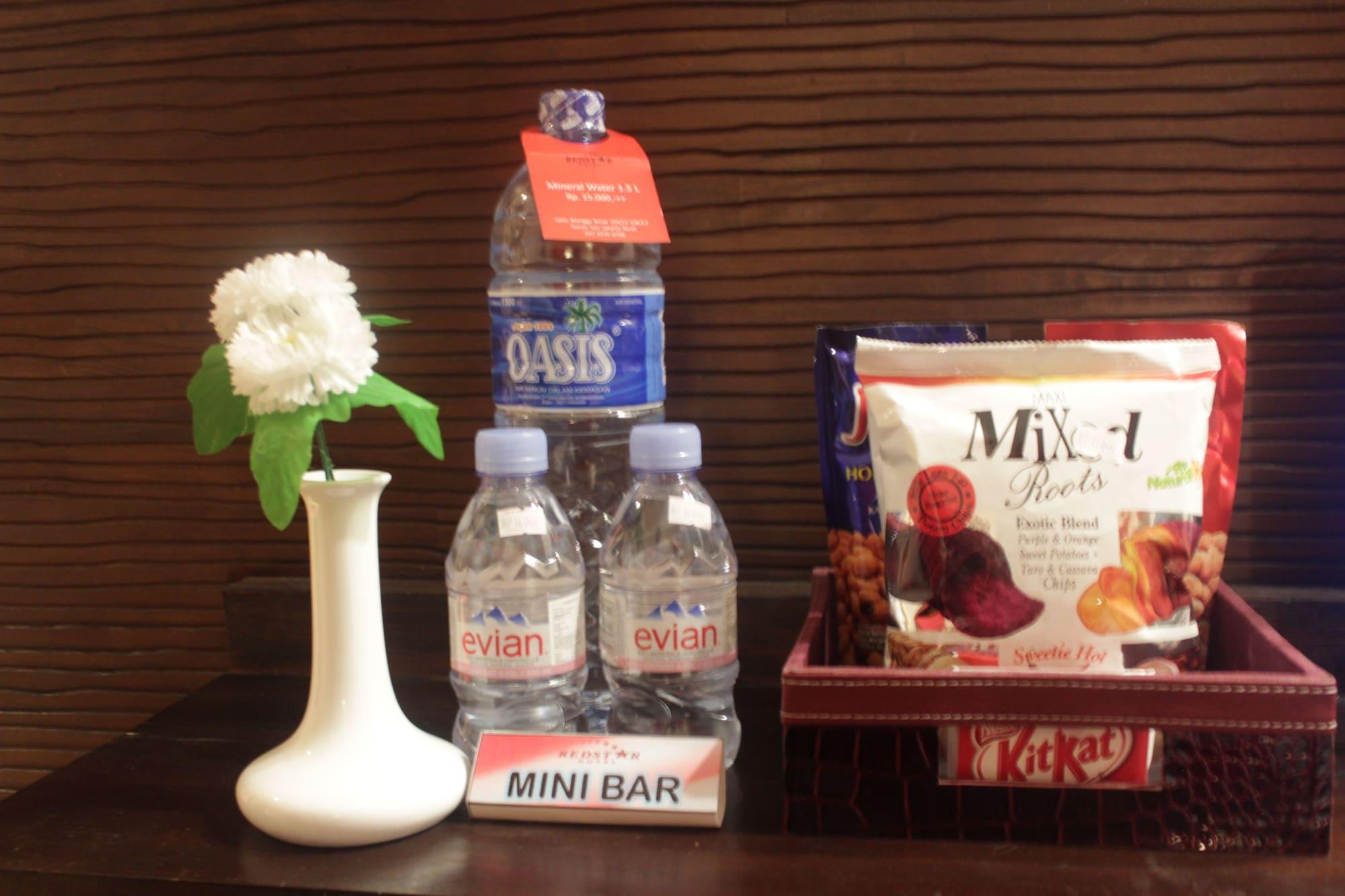 Redstar Hotel ג'קרטה מראה חיצוני תמונה