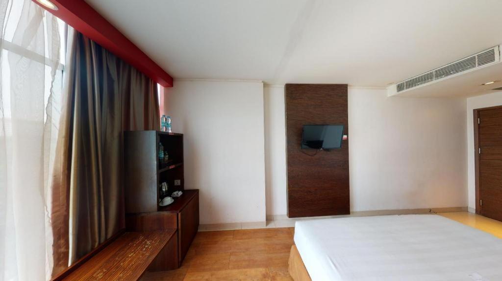 Redstar Hotel ג'קרטה מראה חיצוני תמונה